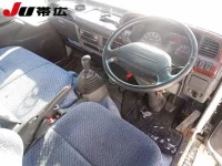 Isuzu ELF лот № 7304 оценка 3  с аукциона в Японии 9