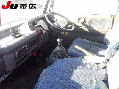 Isuzu ELF  с аукциона в Японии