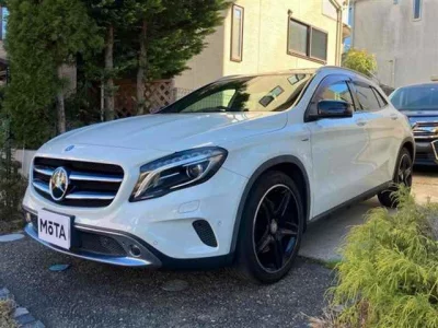 Mercedes-Benz GLA CLASS