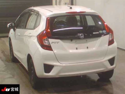 Honda FIT  с аукциона в Японии