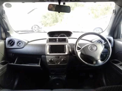 Toyota BB  с аукциона в Японии