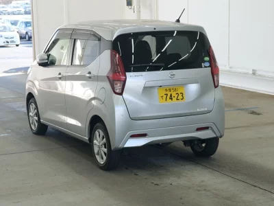 Nissan DAYZ  с аукциона в Японии