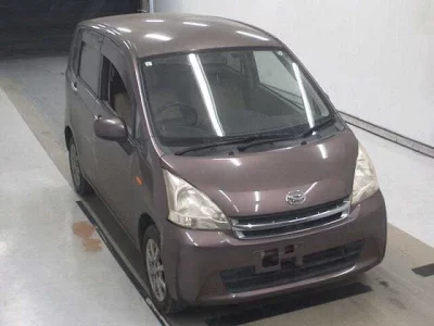 Daihatsu MOVE  с аукциона в Японии