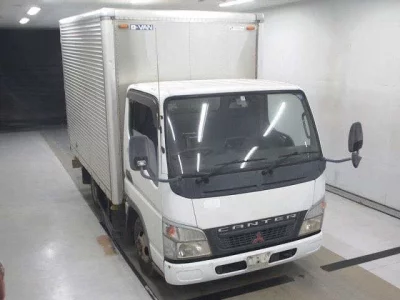 Mitsubishi CANTER  с аукциона в Японии