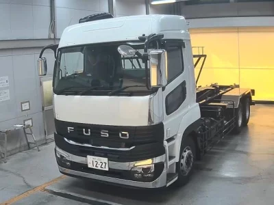 Mitsubishi FUSO TRUCK  с аукциона в Японии