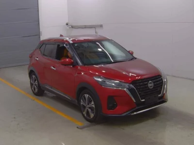 Nissan KICKS  с аукциона в Японии