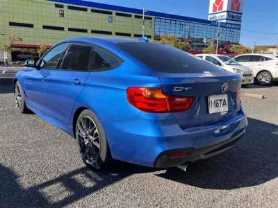 BMW 3-Series  с аукциона в Японии