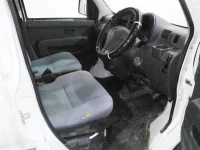 Toyota PIXIS VAN лот № 4218 оценка 3  с аукциона в Японии 3