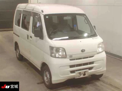 Toyota PIXIS VAN  с аукциона в Японии