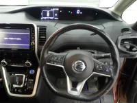 Nissan SERENA лот № 49 оценка 3.5  с аукциона в Японии 4