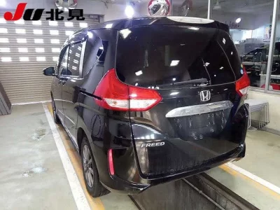 Honda FREED  с аукциона в Японии