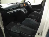 Nissan ELGRAND лот № 4222 оценка R  с аукциона в Японии 2