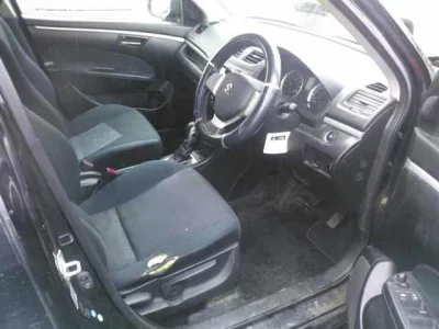 Suzuki SWIFT  с аукциона в Японии