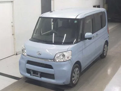 Daihatsu TANTO  с аукциона в Японии