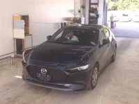 Mazda MAZDA3 лот № 207 оценка 4  с аукциона в Японии 3