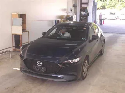 Mazda MAZDA3  с аукциона в Японии
