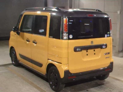 Suzuki SPACIA GEAR  с аукциона в Японии