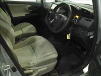 Toyota WISH лот № 2081 оценка 3  с аукциона в Японии 3