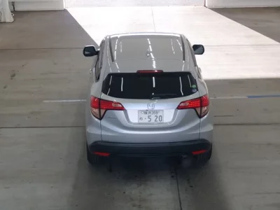 Honda VEZEL  с аукциона в Японии