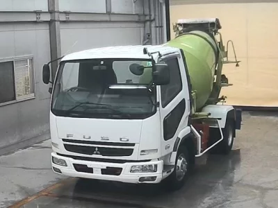 Mitsubishi FUSO FIGHTER