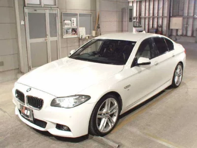 BMW 5-Series  с аукциона в Японии