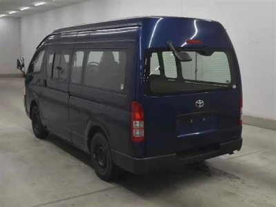 Toyota HIACE VAN  с аукциона в Японии