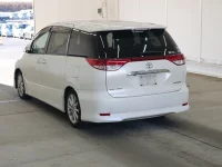 Toyota ESTIMA лот № 2199 оценка RA  с аукциона в Японии 1