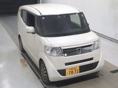 Honda N BOX SLASH