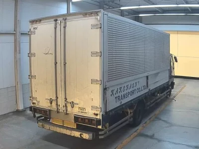 Mitsubishi FUSO FIGHTER