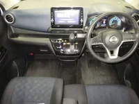 Nissan DAYZ лот № 3072 оценка 4  с аукциона в Японии 2