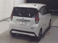 Nissan DAYZ лот № 3072 оценка 4  с аукциона в Японии 4