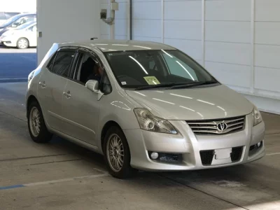 Toyota BLADE  с аукциона в Японии