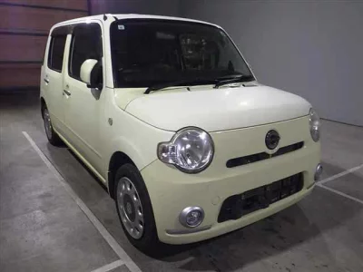 Daihatsu MIRA  с аукциона в Японии