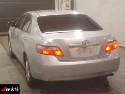 Toyota CAMRY  с аукциона в Японии