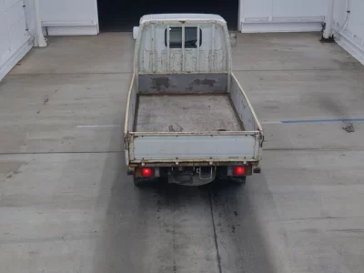 Isuzu ELF  с аукциона в Японии