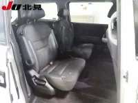 Honda ELYSION лот № 6013 оценка 4  с аукциона в Японии 3