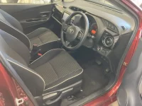 Toyota VITZ лот № 2249 оценка RA  с аукциона в Японии 3