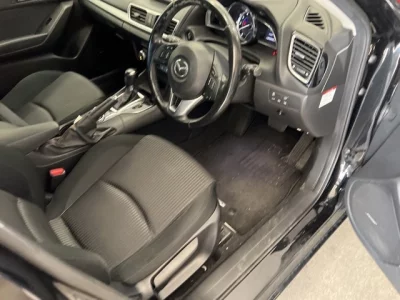 Mazda AXELA  с аукциона в Японии