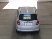 Toyota RACTIS лот № 2255 оценка RA  с аукциона в Японии 2