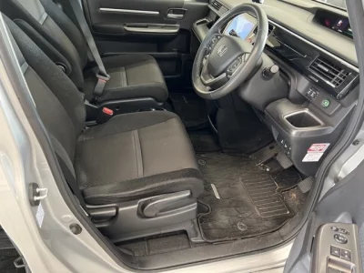 Honda STEP WAGON  с аукциона в Японии