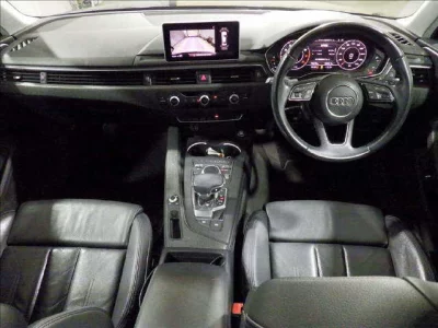 Audi A4  с аукциона в Японии