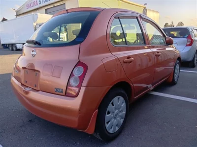 Nissan MARCH  с аукциона в Японии