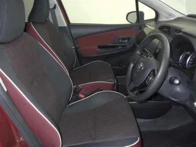 Toyota VITZ  с аукциона в Японии