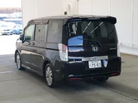 Honda STEP WAGON лот № 2273 оценка 3  с аукциона в Японии 1