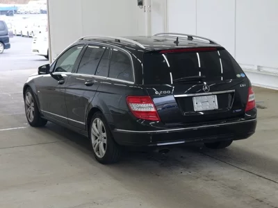 Mercedes-Benz C CLASS WAGON  с аукциона в Японии