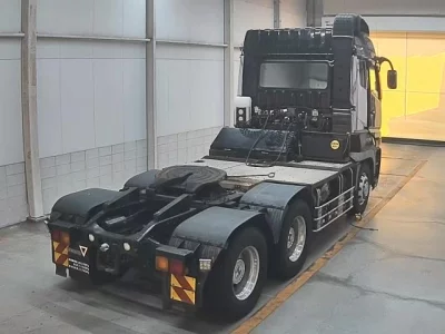 Mitsubishi FUSO TRUCK  с аукциона в Японии