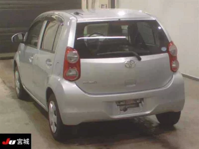 Toyota PASSO  с аукциона в Японии