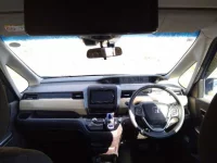 Honda FREED лот № 76 оценка 3  с аукциона в Японии 2