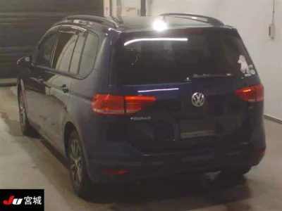 Volkswagen GOLF TOURAN