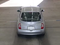 Nissan MARCH лот № 2289 оценка 4.5  с аукциона в Японии 2